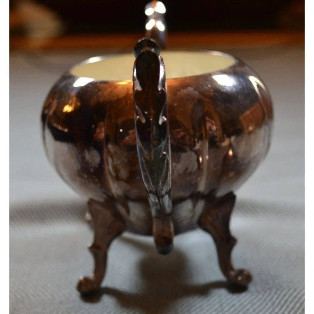 Sheridan Silver Plated Sugar Bowl